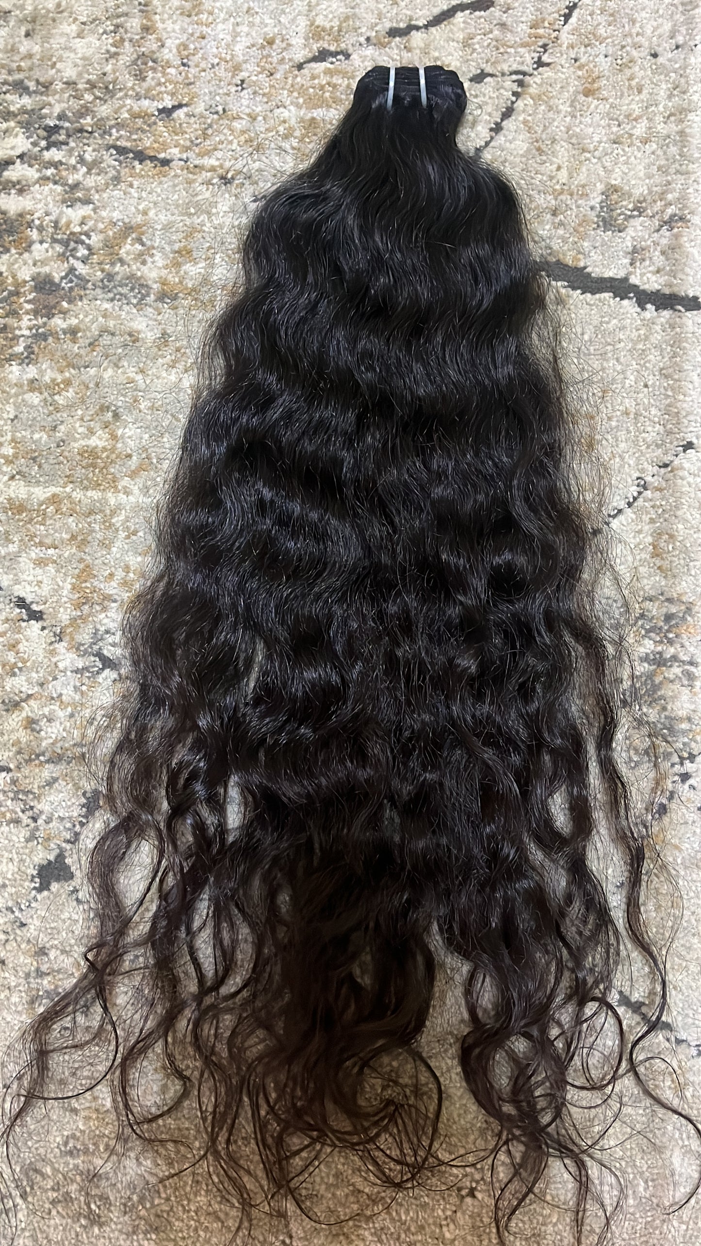 Trames - Cheveux indiens bouclés bruts 